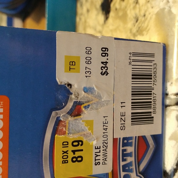 *NEW IN BOX* Paw Patrol Shoes by Nickelodeon with blue flashing lights, size 11 - Picture 13 of 13